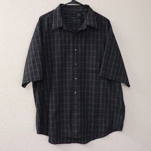 Van Heusen Men's Button Up Dress Shirt Black Plaid